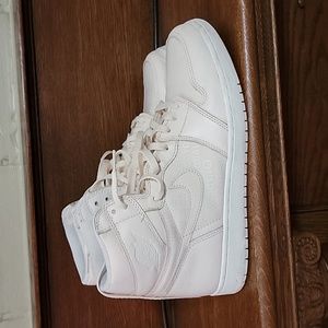 Air Jordan 1 Retro Size 12 Guava Ice